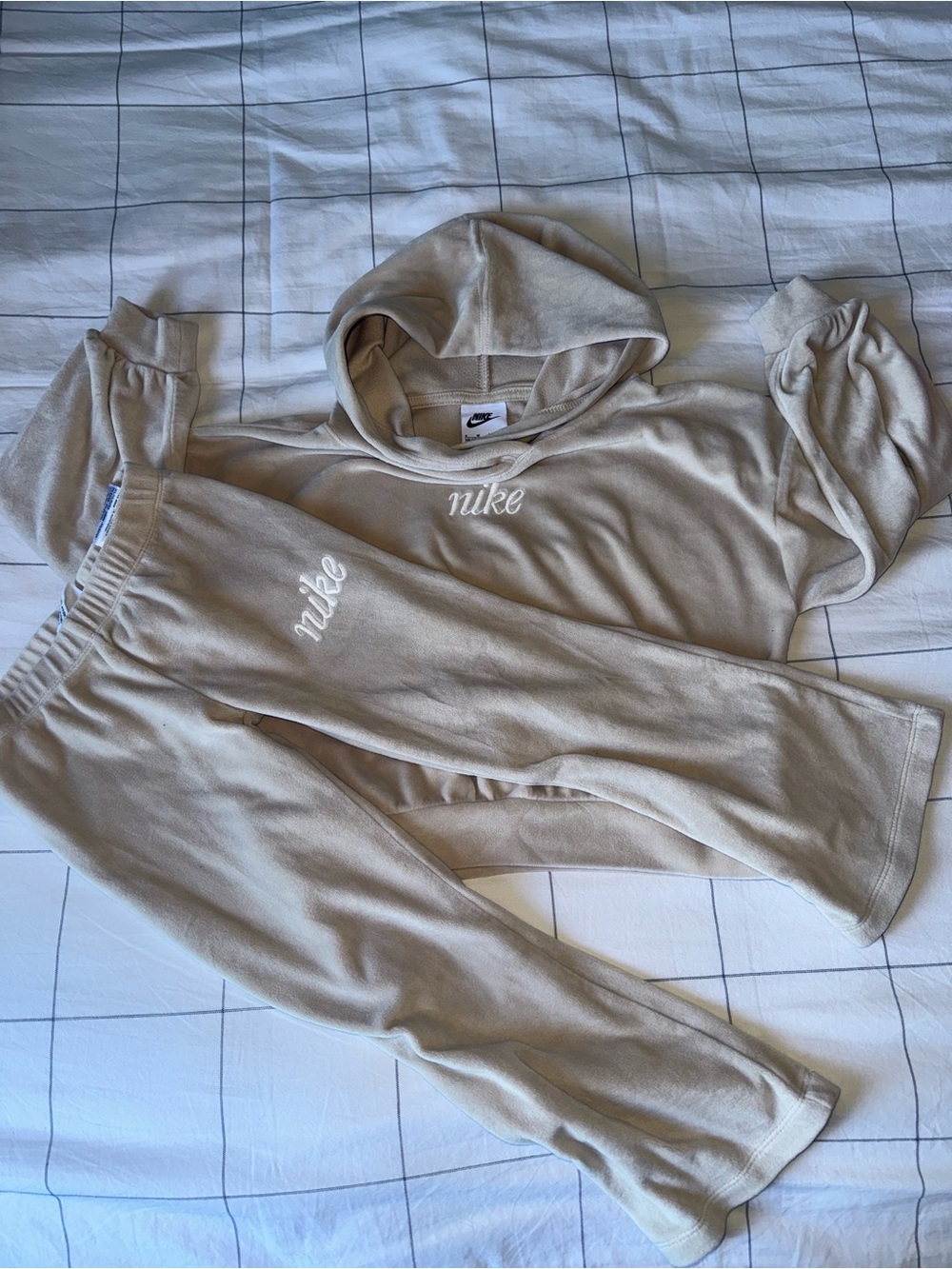 Nike girl Beige Hooded Set